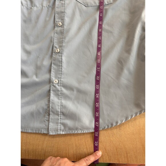 Lot Of 2 Huk Button Up Fishing Shirt Men’s M Performance See Description - Picture 4 of 7